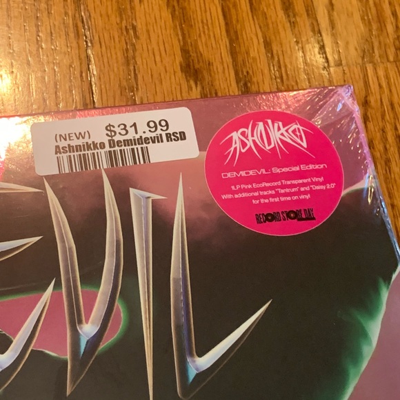 Ashnikko RSD Vinyl - Picture 2 of 3